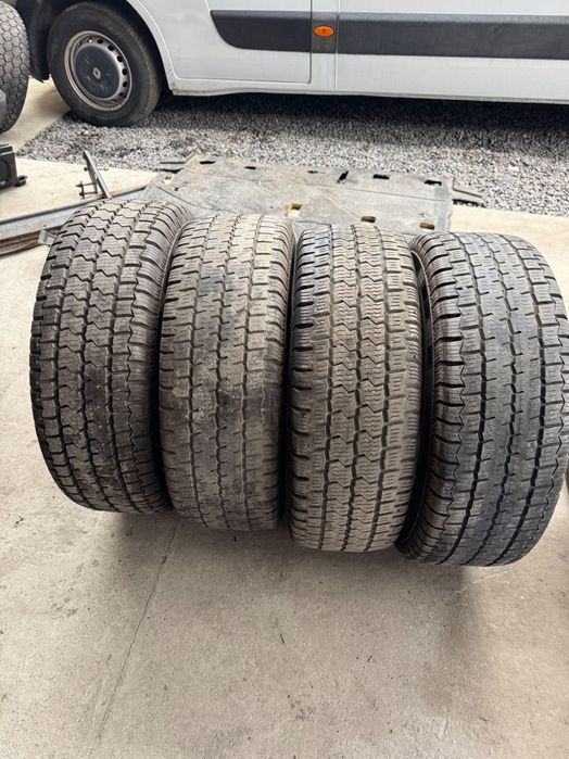 Шини 235/65R16c зима