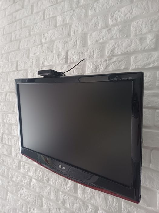 Телевізор монітор LG