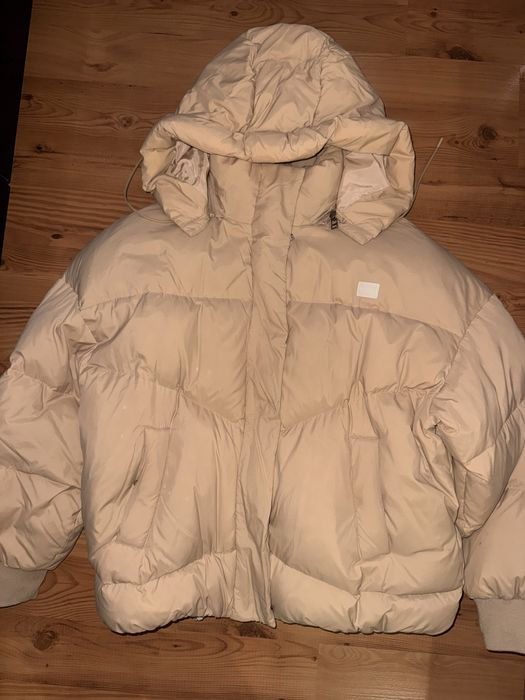 Куртка Levi’s дуже тепла