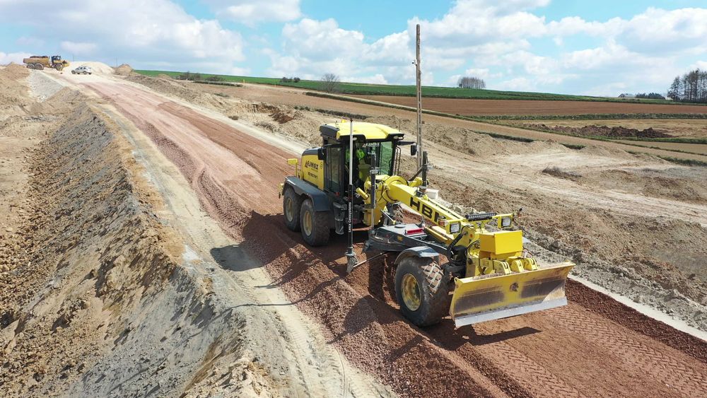 Wynajem Równiarka 3D, spycharka, stabilizacja gruntu