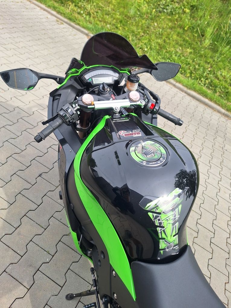 Kawasaki Ninja ZX10R