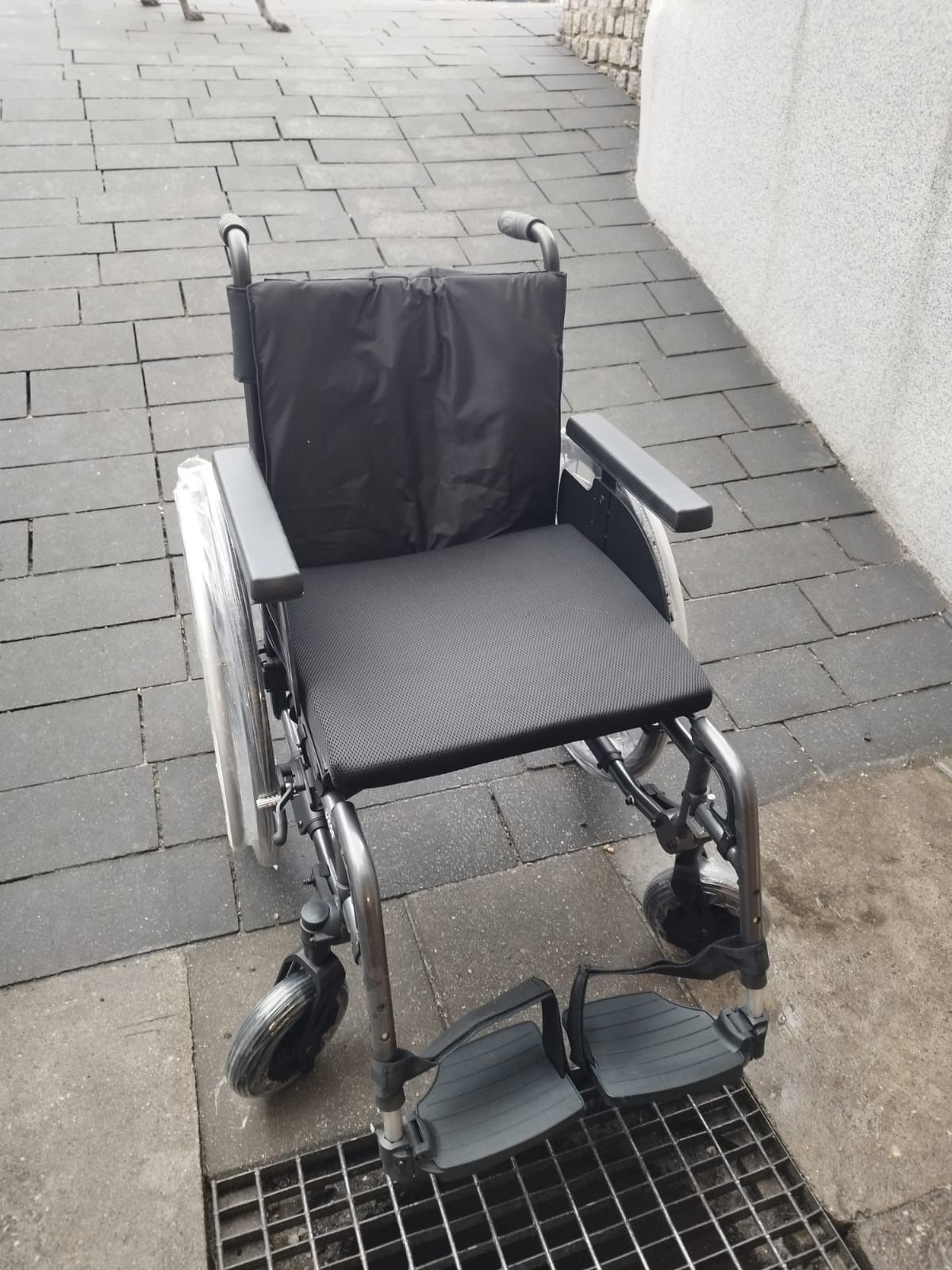 Nowy najlżejszy aluminiowy wózek inwalidzki v500 active vermeiren