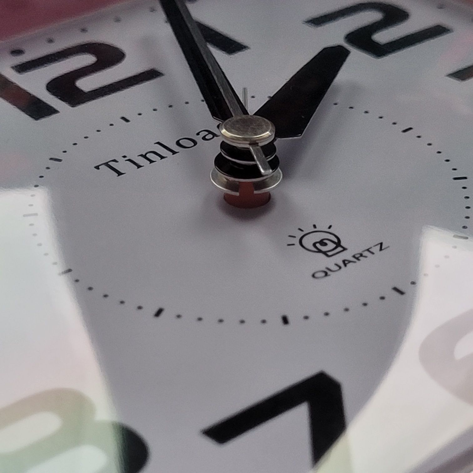 Настільний годинник QUARTZ 5,5 дюймовий безшумний аналоговий будильник