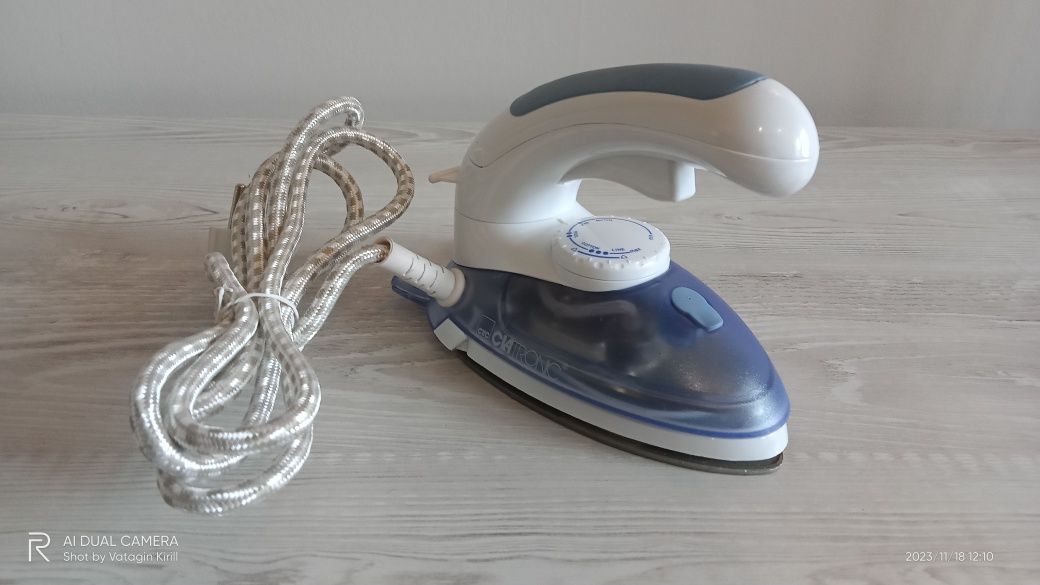 Утюг Праска новый  Clatronic DB 3108 B