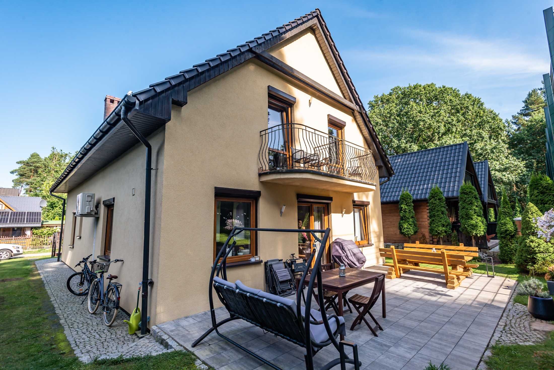 Domki z bali, pokoje gościnne Deluxe z klimatyzacją , balia z jacuzzi