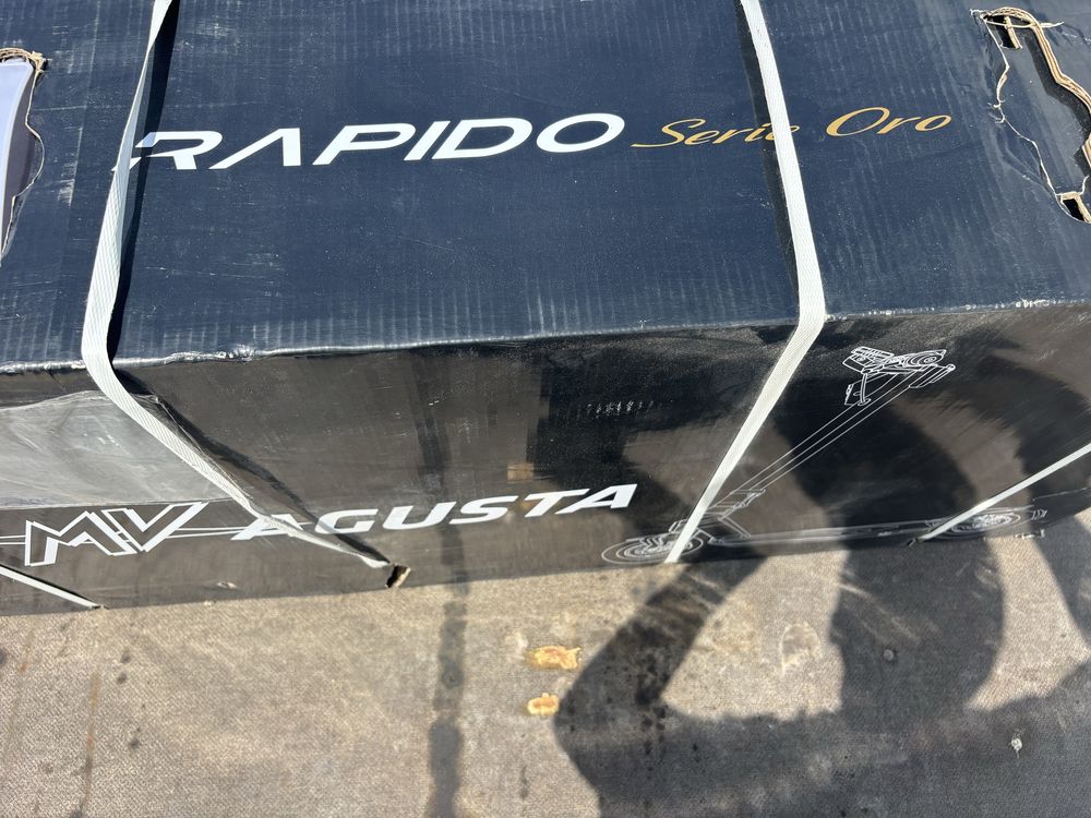MV Agusta Rápido Série Oro “ edição lançamento “
