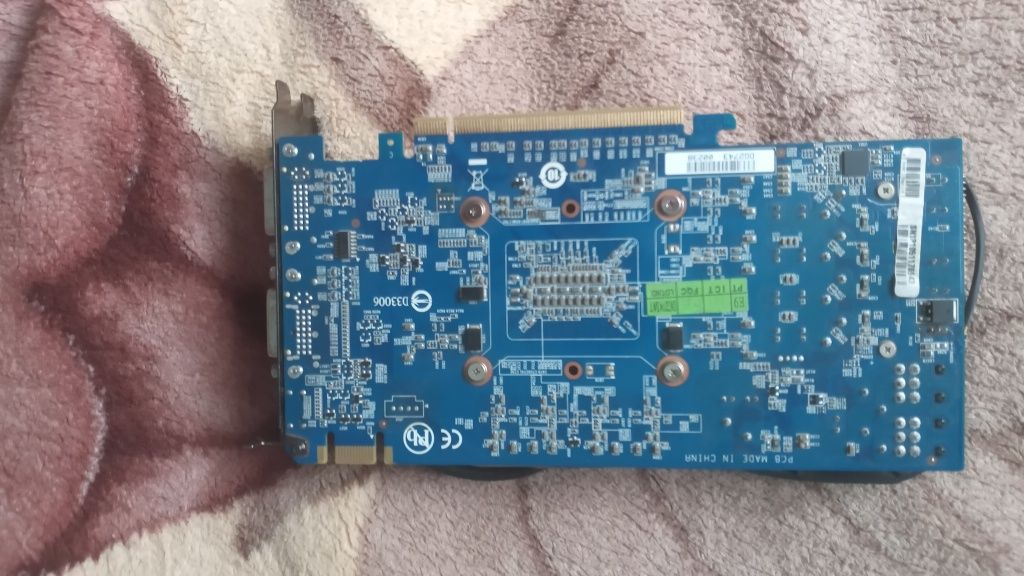 Продам GTX 560 1gb