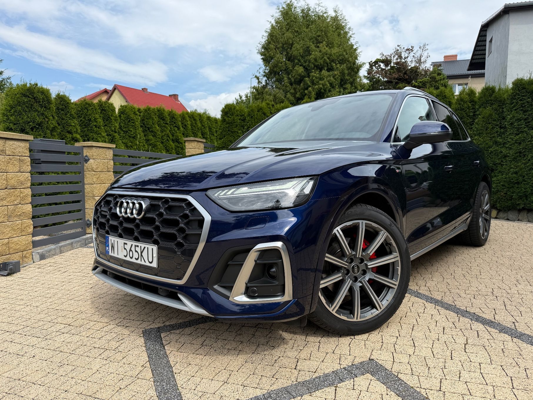 Audi Q5 S-Line Matrix Led Panorama Pneumatyka Tempomat Aktywny Masaże El.Hak