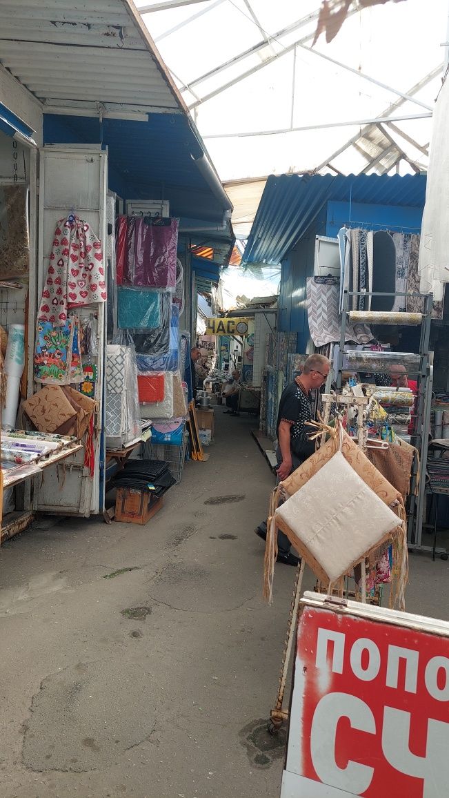 Дам в пользование киоск на рынке
