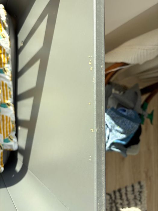 Berço Troll em cinzento