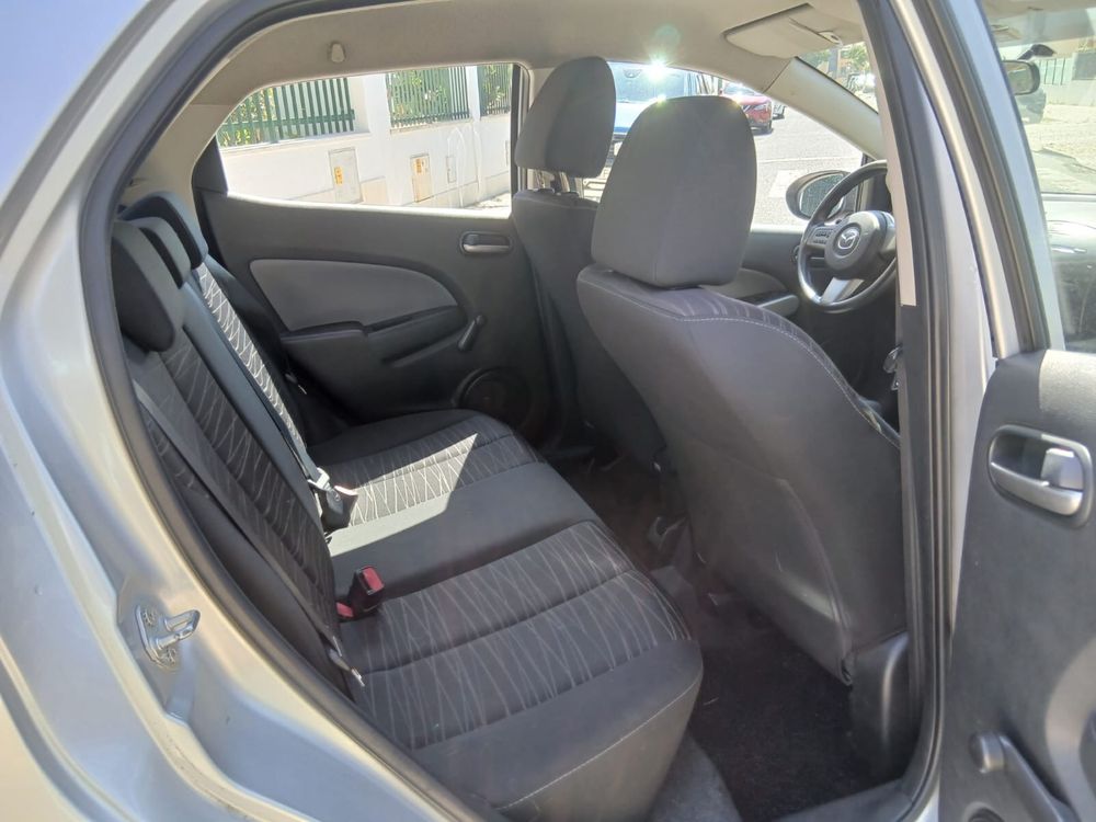 Mazda 2 1.3 2009 RETOMAS/FINANCIAMENTO