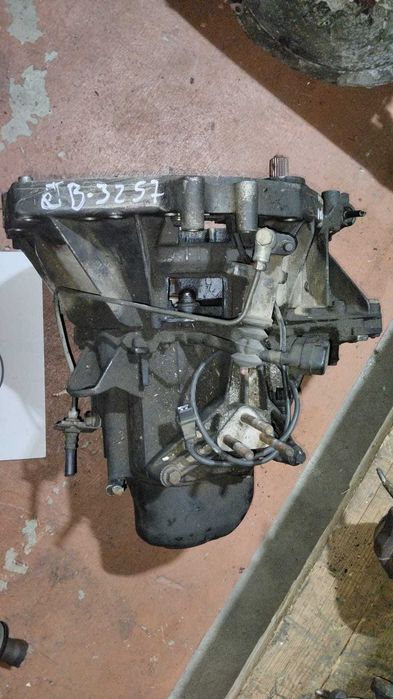 Caixa Velocidades Volvo S40 1.8 i | 98-03 | ref.| JB3257 |