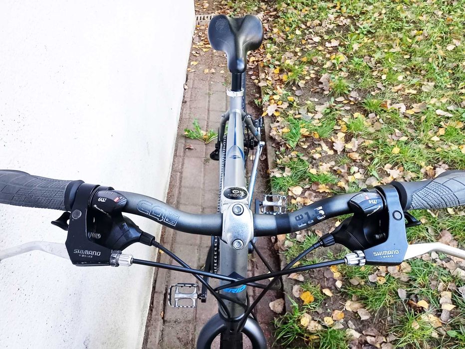 rower crossowy 28 cali Merida aluminiowy,  po serwisie 3x9 lekki 13 kg