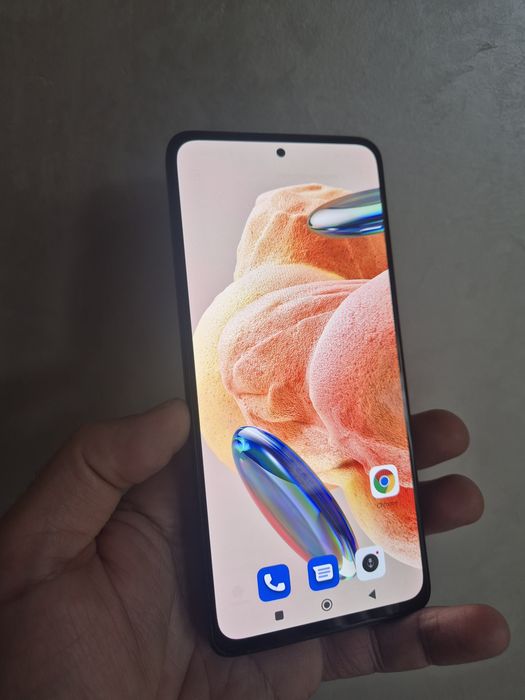 Продам телефон Redmi not 12 pro на 256gb