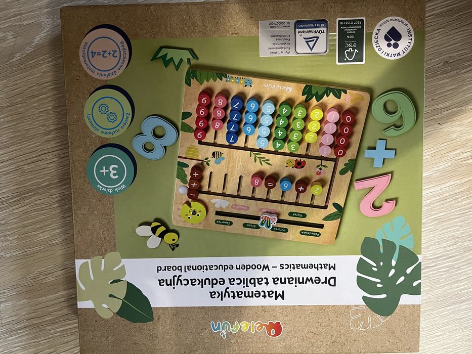 Nowa drewniana tablica edukacyjna