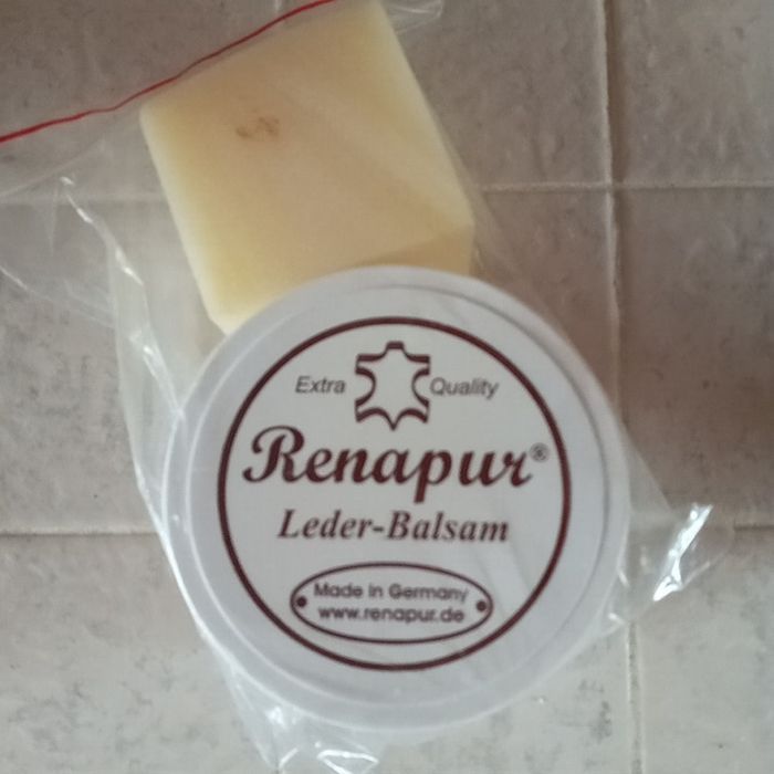 Бальзам Renapur для ухожа для изделиями из кожи и кожзама