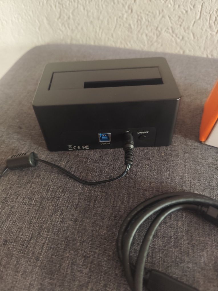 Nowa stacja dokująca Indmem K308 do dysków 2.5"/3.5" sas/hdd/ssd