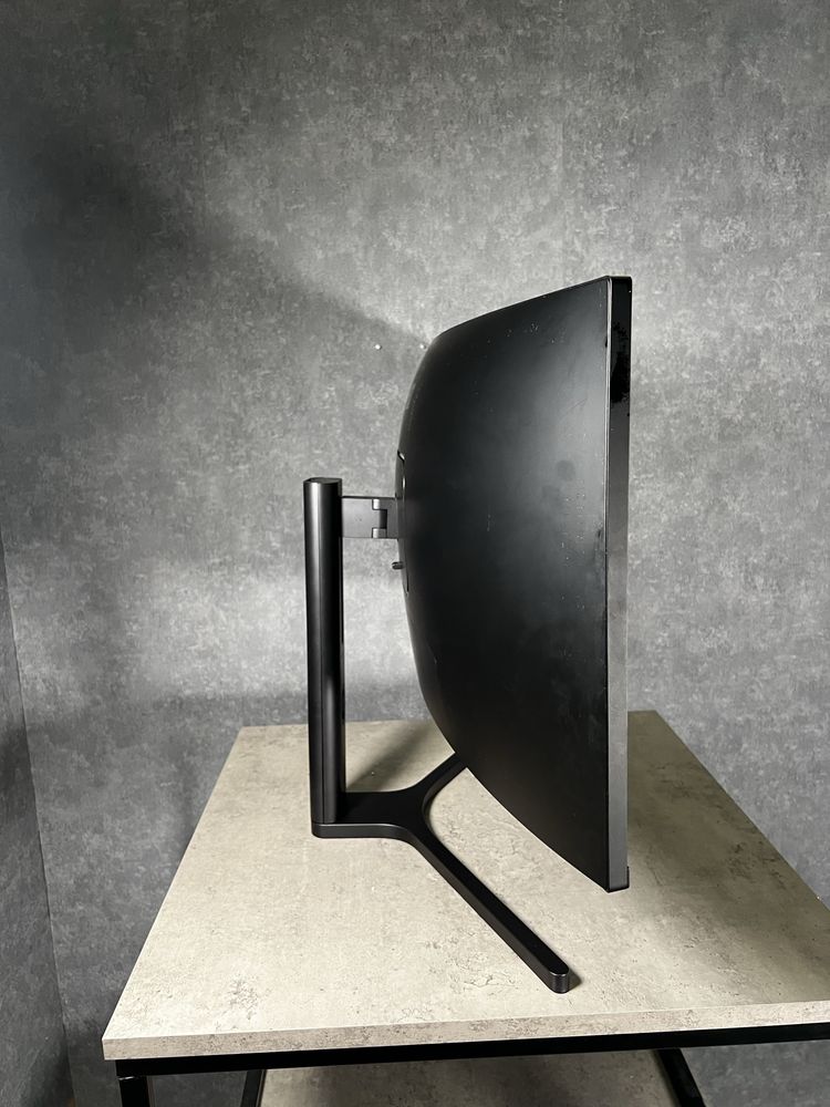 Вживаний Монітор Mi Curved Gaming Monitor 34" Вигнутий екран 34 дюйми