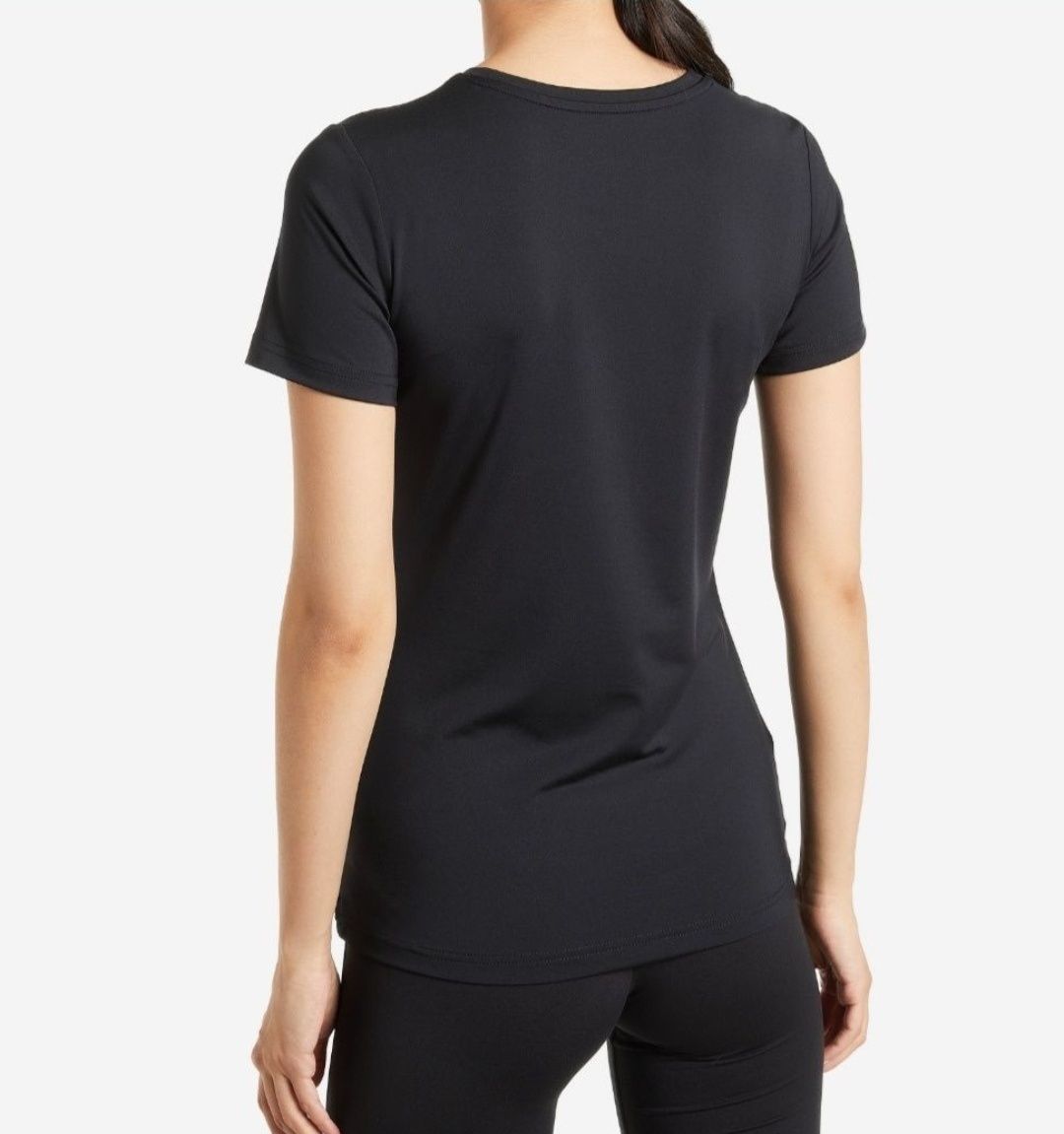 Нова спортивна бігова футболка чорна для фітнесу Demix slim fit сілует