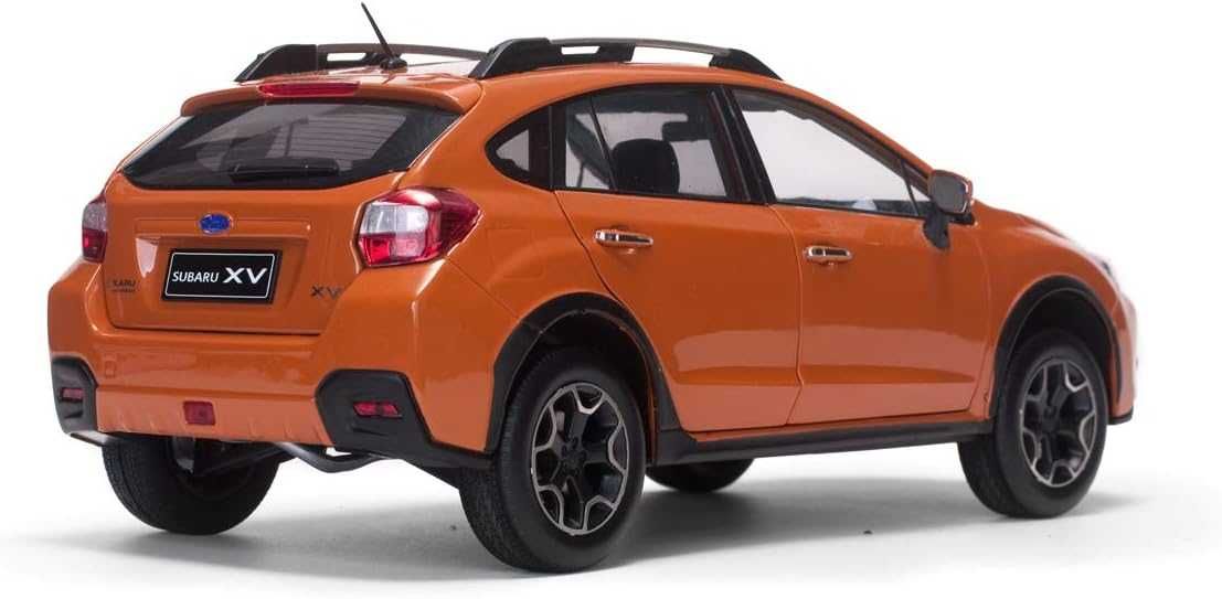 Model 1:18 Sun Star Subaru XV 2014 Tangerine Orange...