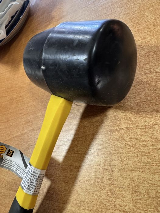 Młotek gumowy nowy