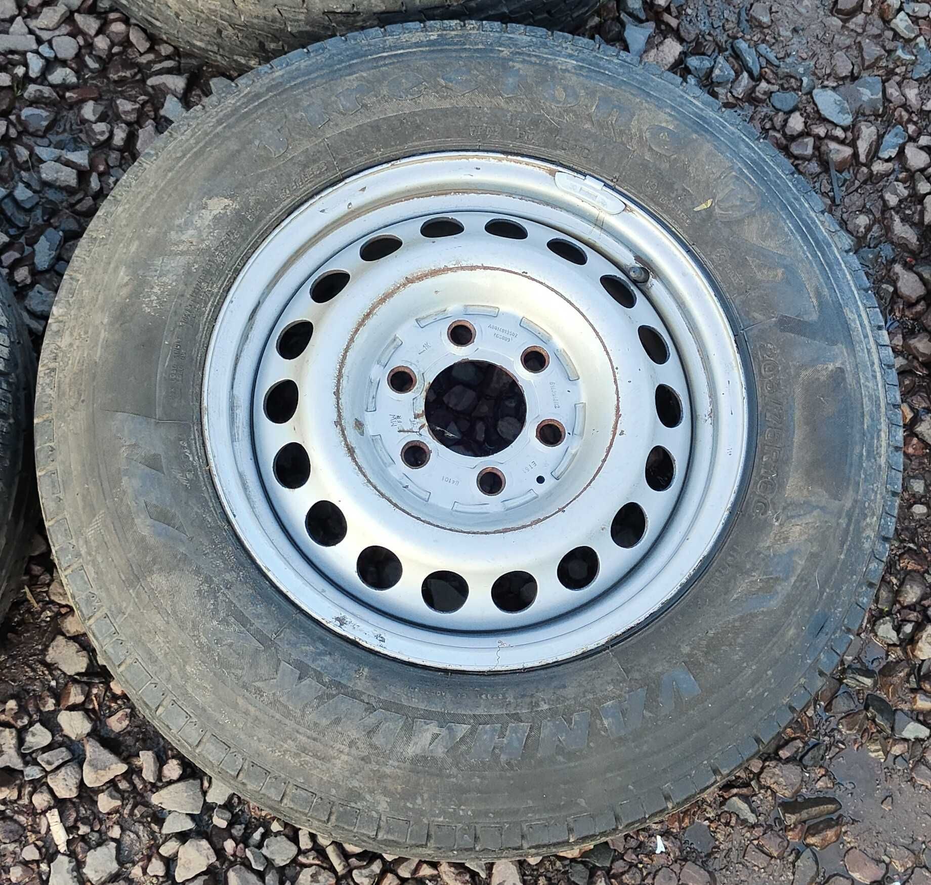 Koła stalowe Mercedes Sprinter W906 6x130 5,5Jx16 ET51 205/75R16C Kpl