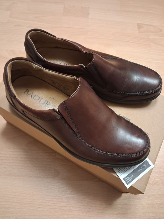 Взуття шкіряне р.41 Badura