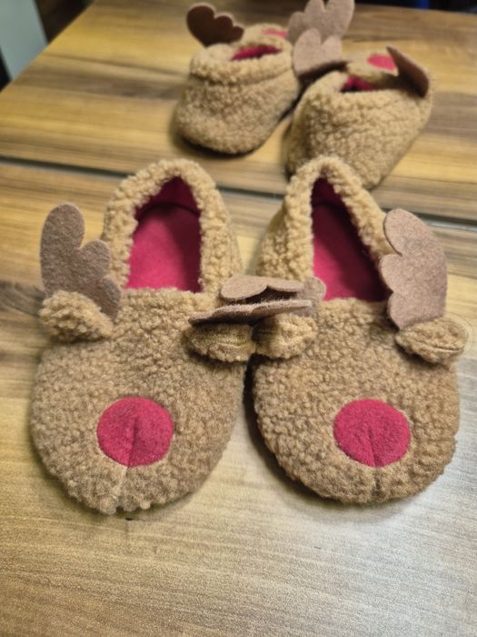 Kapcie renifer 27/28