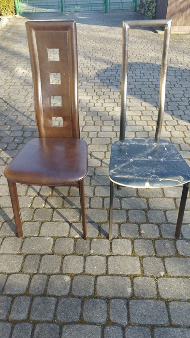 Stelaże z 5 krzeseł