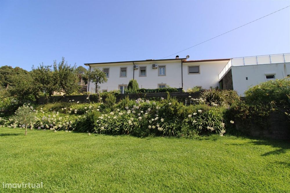 Quinta T4 em Macieira de Cambra, Vale de Cambra | ERA Imobiliária