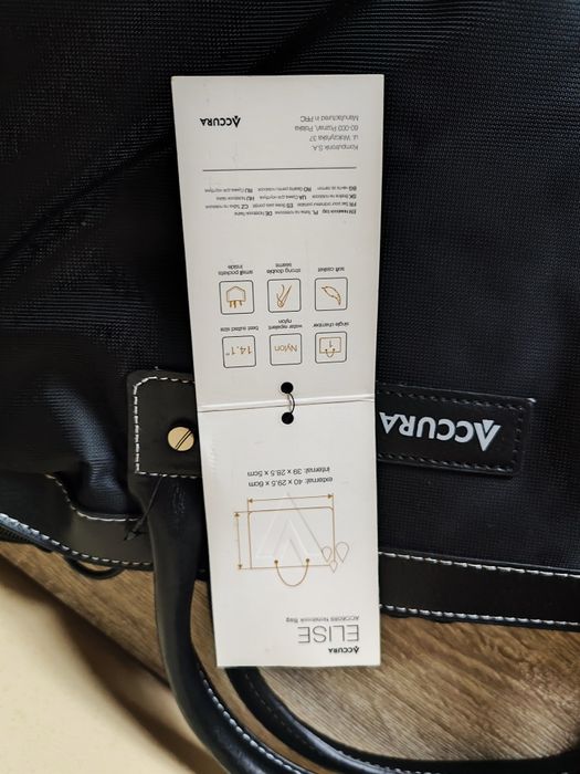 Torba na laptopa 14,1 firmy Accura, nowa z metką, w środku przegrody,