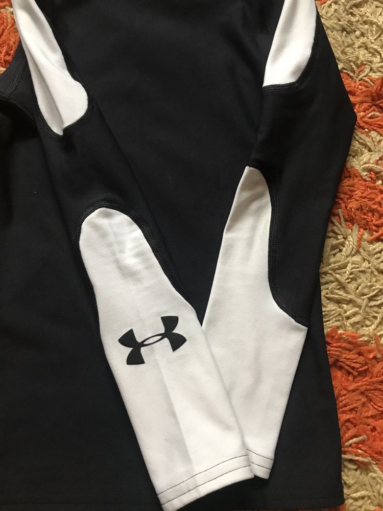 Dziecieca bluzka sportowa Under Armour