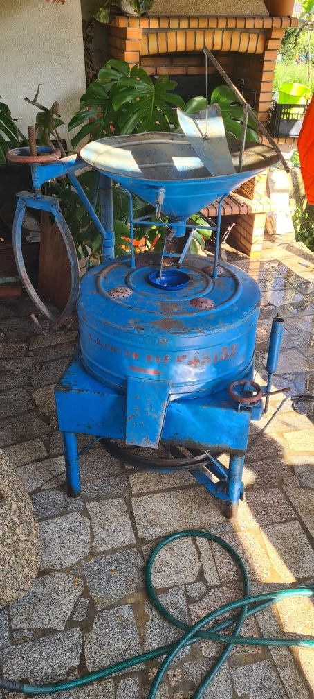 Moinho elétrico monofasico