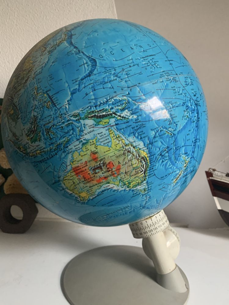 Globo mundo sem iluminação