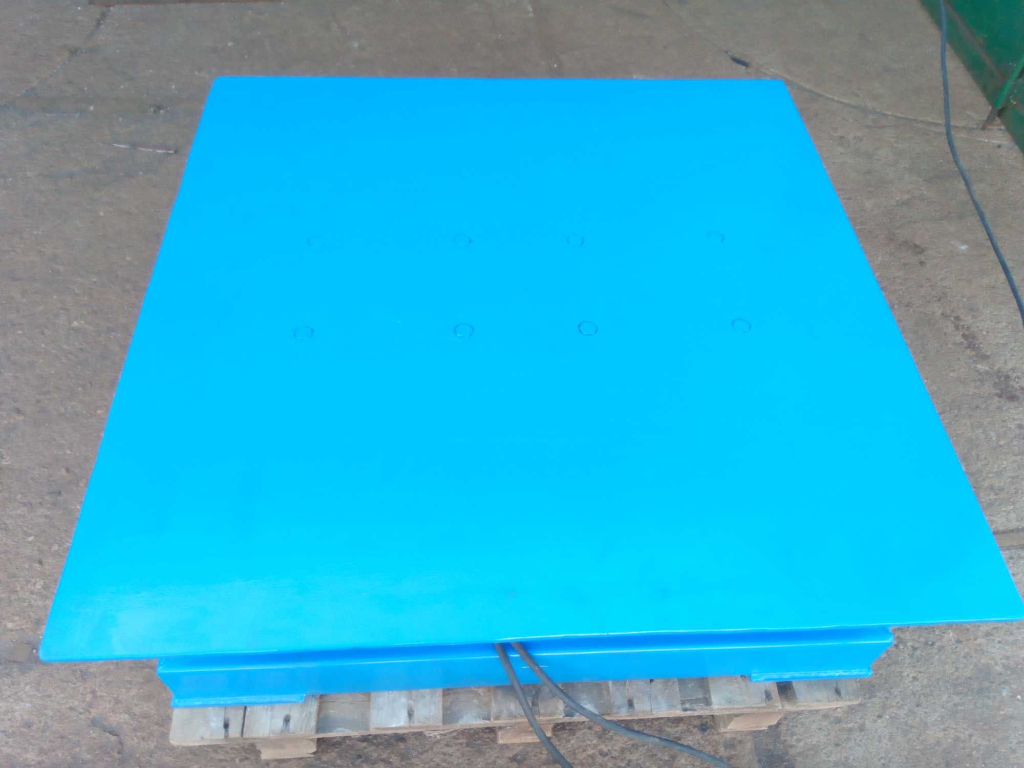 Stół wibracyjny KARKON SWP1 120 x 120 x 40 cm 1.3 kW Indukta 12 kN