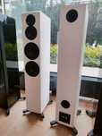 Dynaudio Emit 50