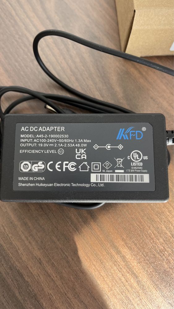 Adaptador de corrente para Monitor Gaming Asus 19”