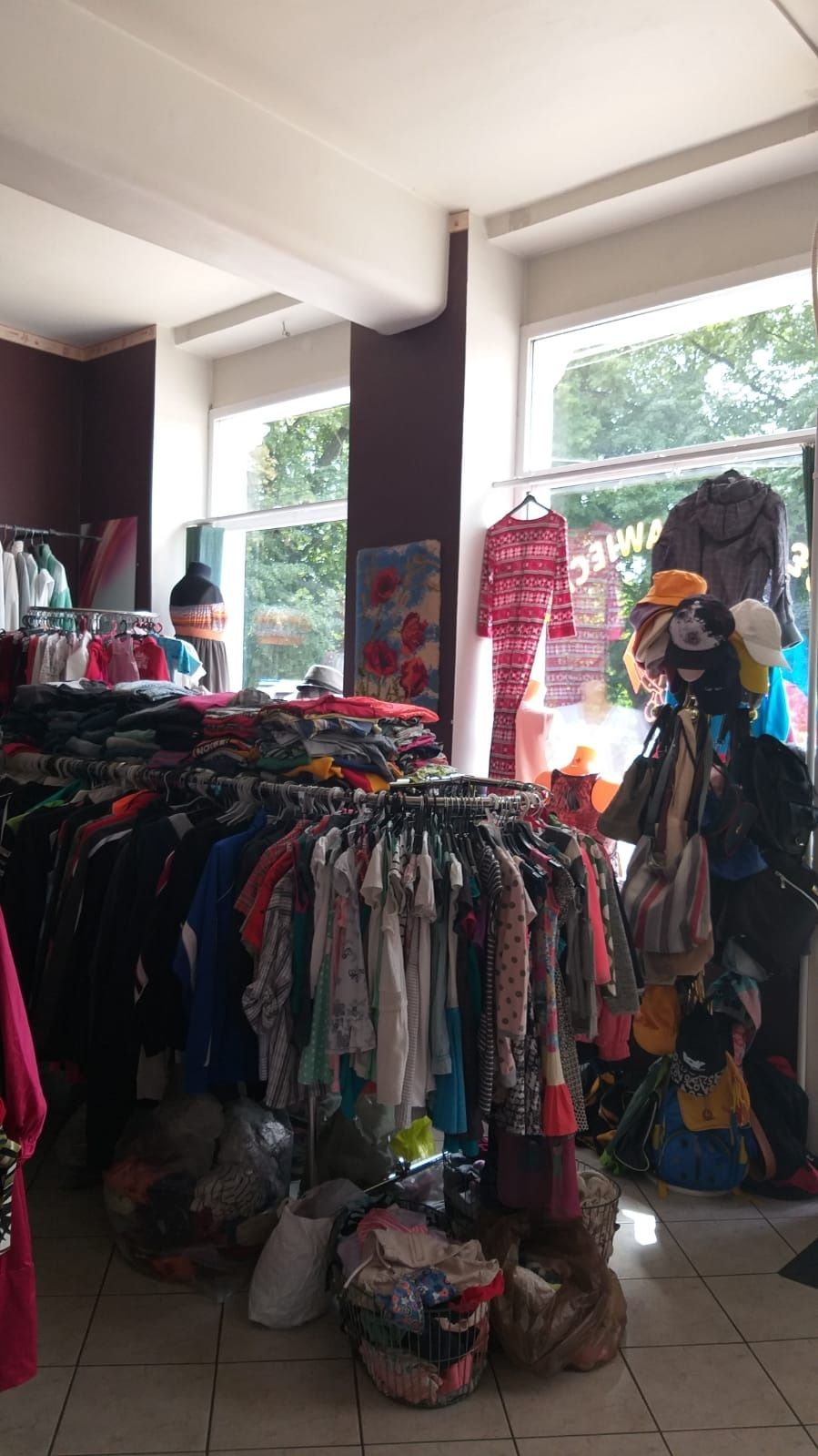 Wynajmę lokal handlowo usługowy