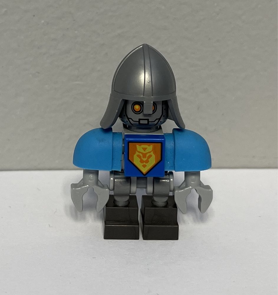 LEGO Nexo Knights nex015 King’s Bot figurka 70327