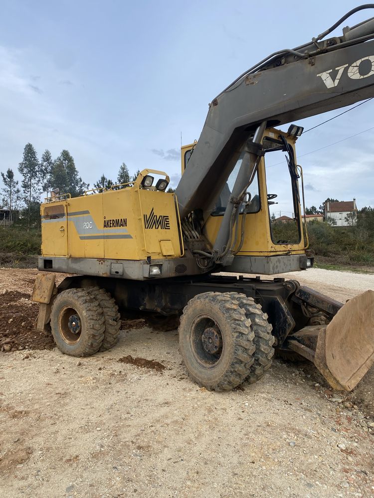 Giratória volvo 200