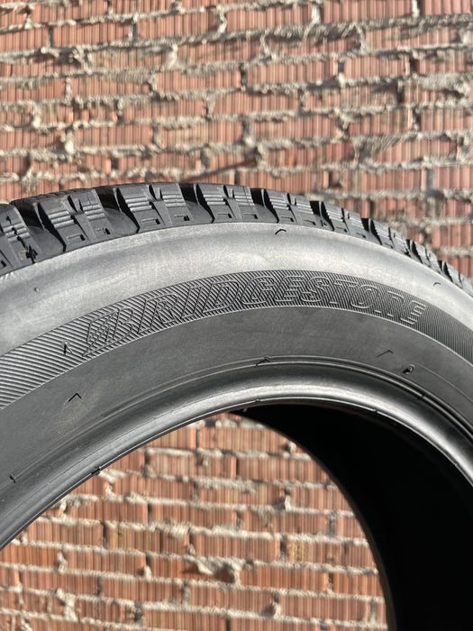 205/55 R16 BRIDGESTONE BLIZZAK VRX (95% протектор) Липучка! 215 60 65