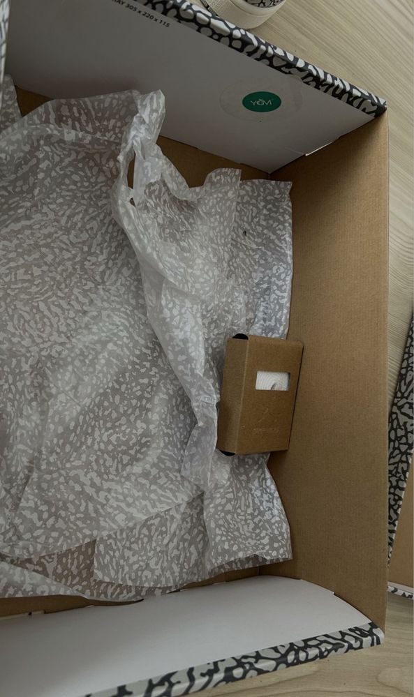 Nike Air Jordan 1 White Cement 100% oryginał 41 EU nowy