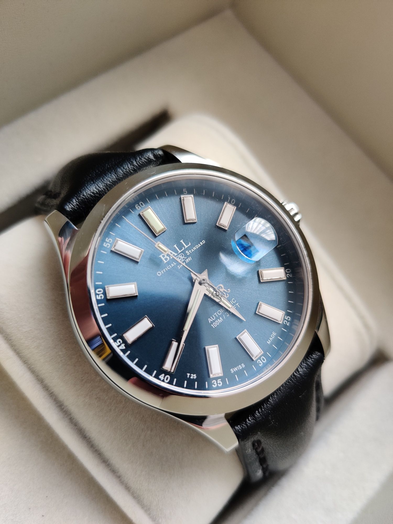 Zegarek Ball Engineer II Marvelight Automatic Blue NM2026C-S6J-B