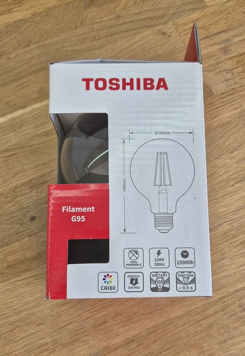 Żarówka LED 2700K Toshiba G95 7W E27