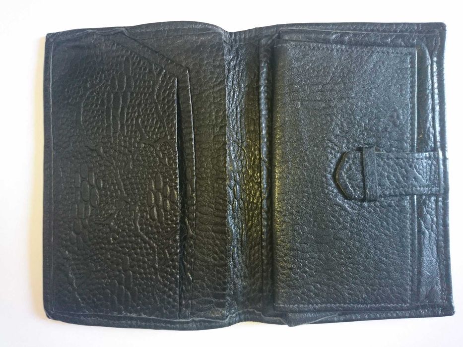 Гаманці тканинні і шкіряний