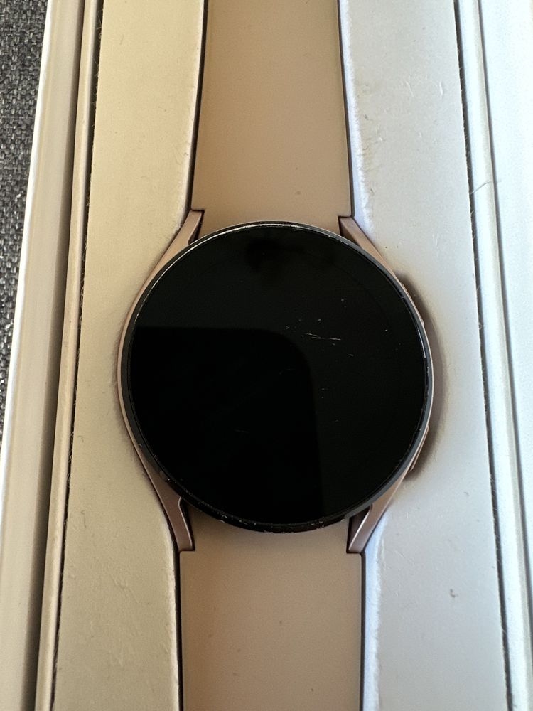 Galaxy Watch 4 cena 200 zł