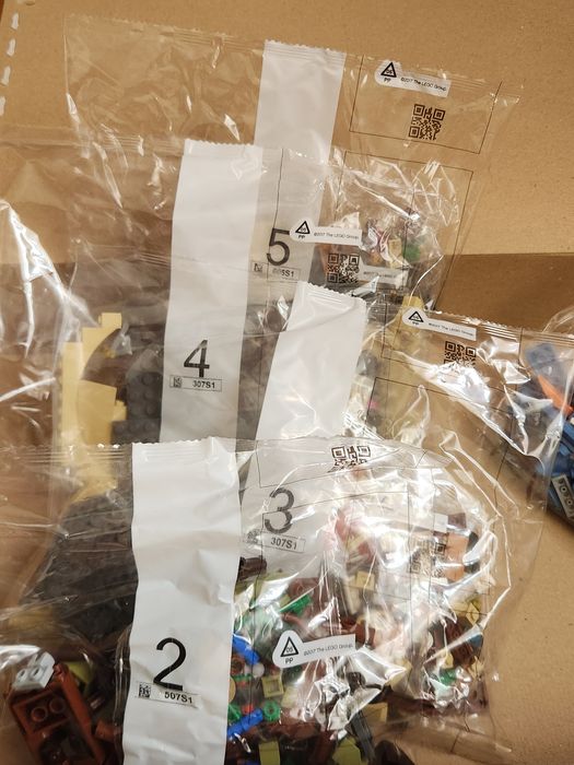 LEGO Harry Potter Hogwarts Whomping Willow