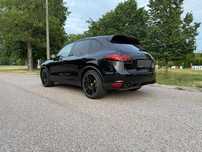 Porsche Cayenne S _ ALL black