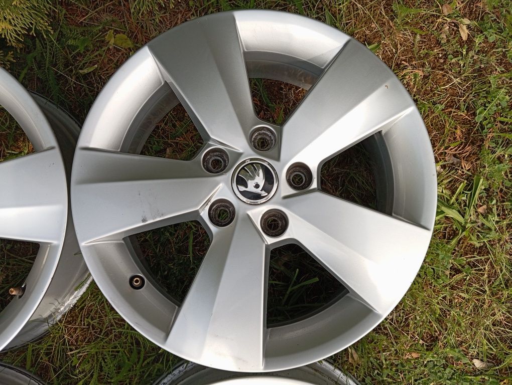 Felgi aluminiowe 5x112 16" Skoda