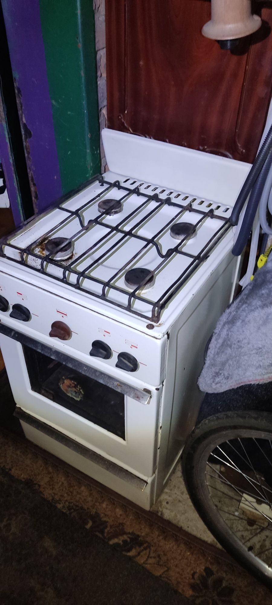 Газова плита радянської епохи